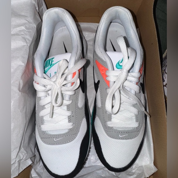 Nike Air Max Correlate - Picture 2 of 2